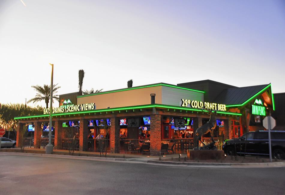 Twin Peaks Tempe