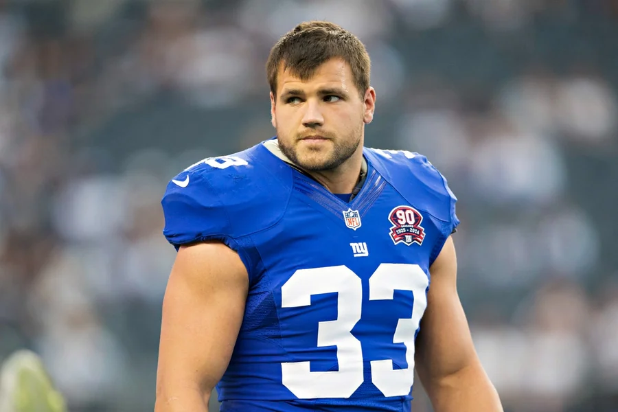 Peyton Hillis Net Worth